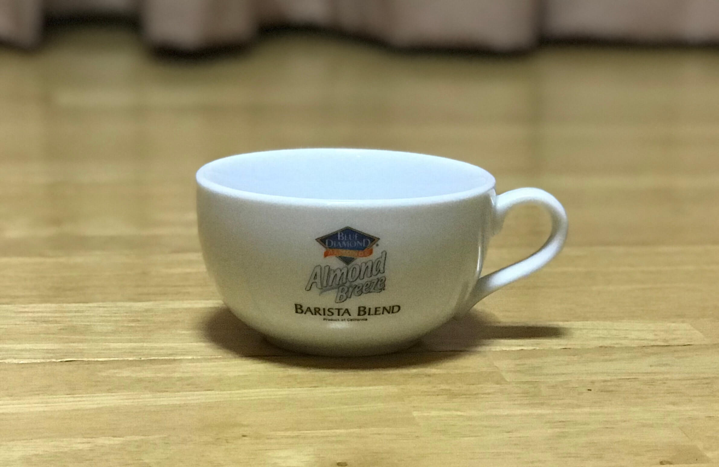 ORIGAMIカップのオリジナルデザイン